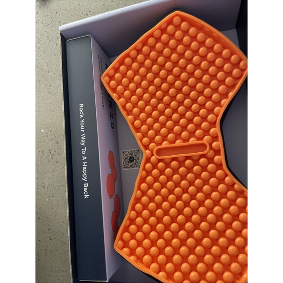 Rocker 2.0: Massage Tool for Glutes Pain Relief (Open - Box / New) - Picture 6 of 7